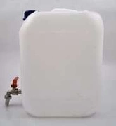 Pojemnik plastikowy na wodę z metalowym kranem 5L
